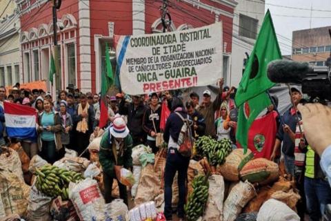 Struggle. Peasant protest last year in front of the Ministry of Agriculture.