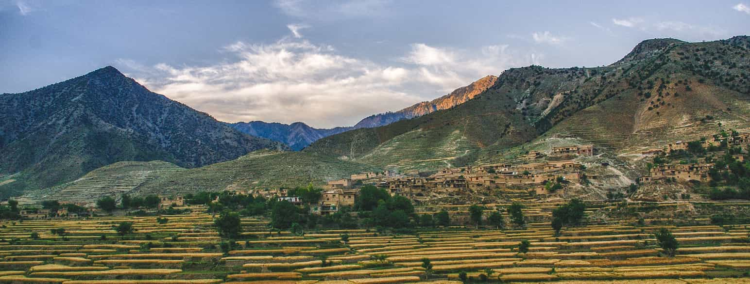 Naray, Afghanistan af R9 Studios.